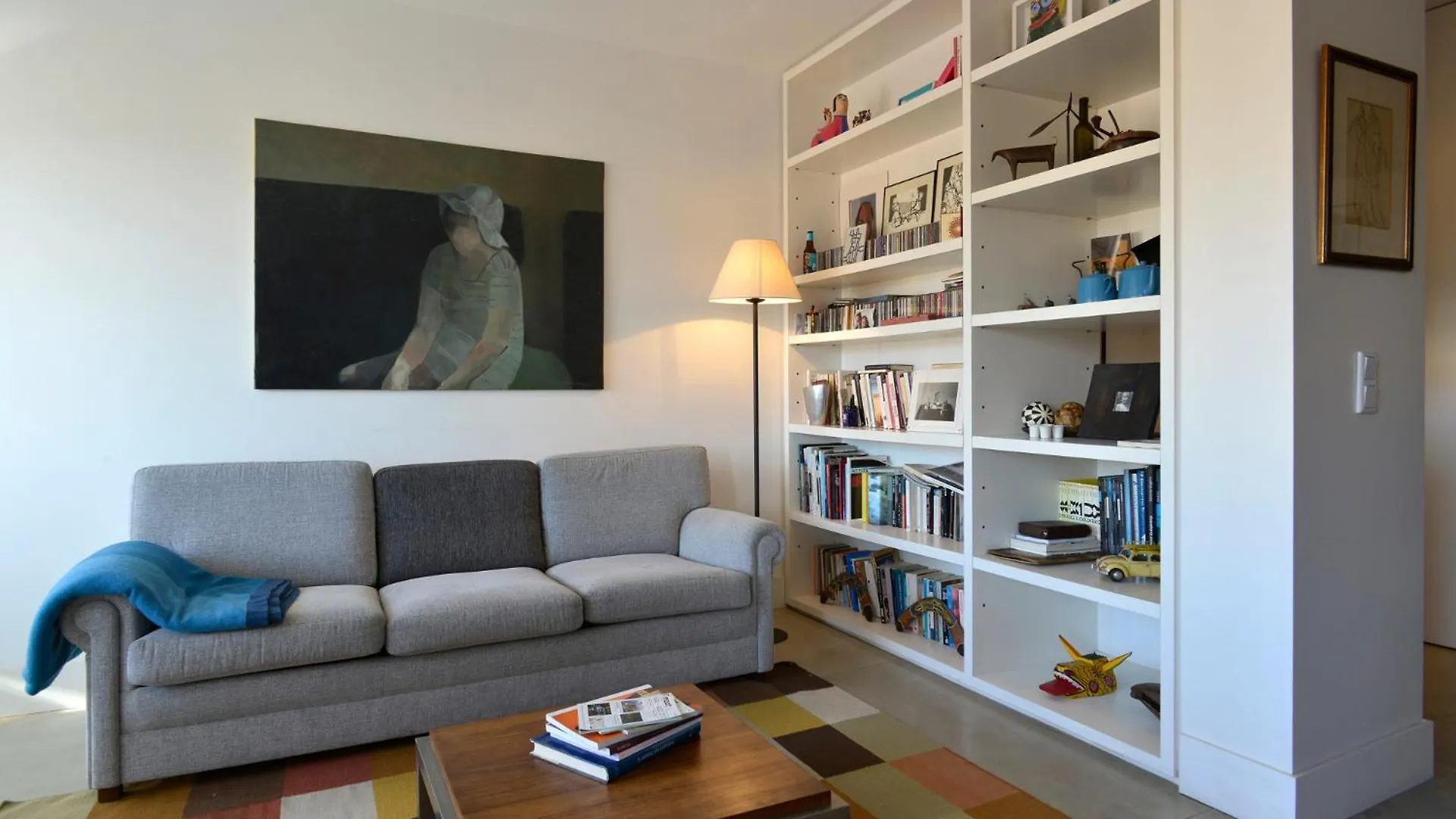 Central Apartment, Bairro Dos Actores联系方式